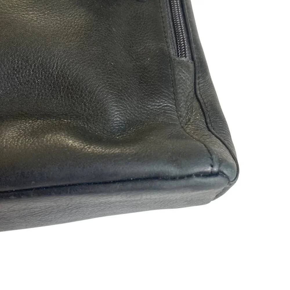 Levenger Black Leather Crossbody Laptop Tablet Bag Multiple Pockets Adj Strap